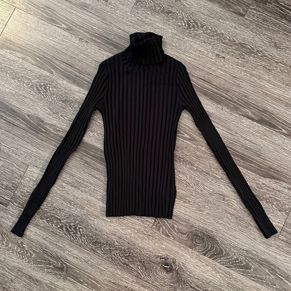 Veronica Beard Nellie Ribbed Turtleneck Pullover Sweater